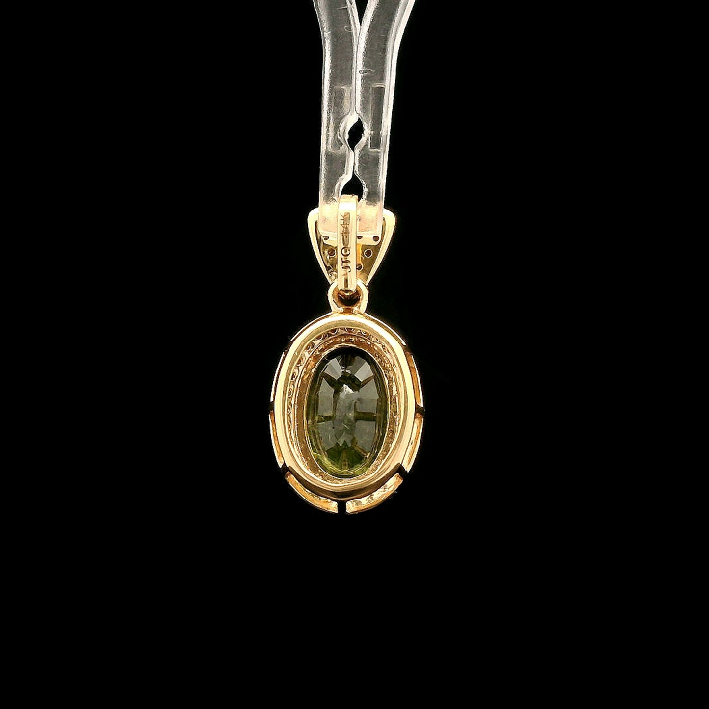 2.35 Ct Oval Mixed Cut Natural Green Sapphire 14K Gold Pendant