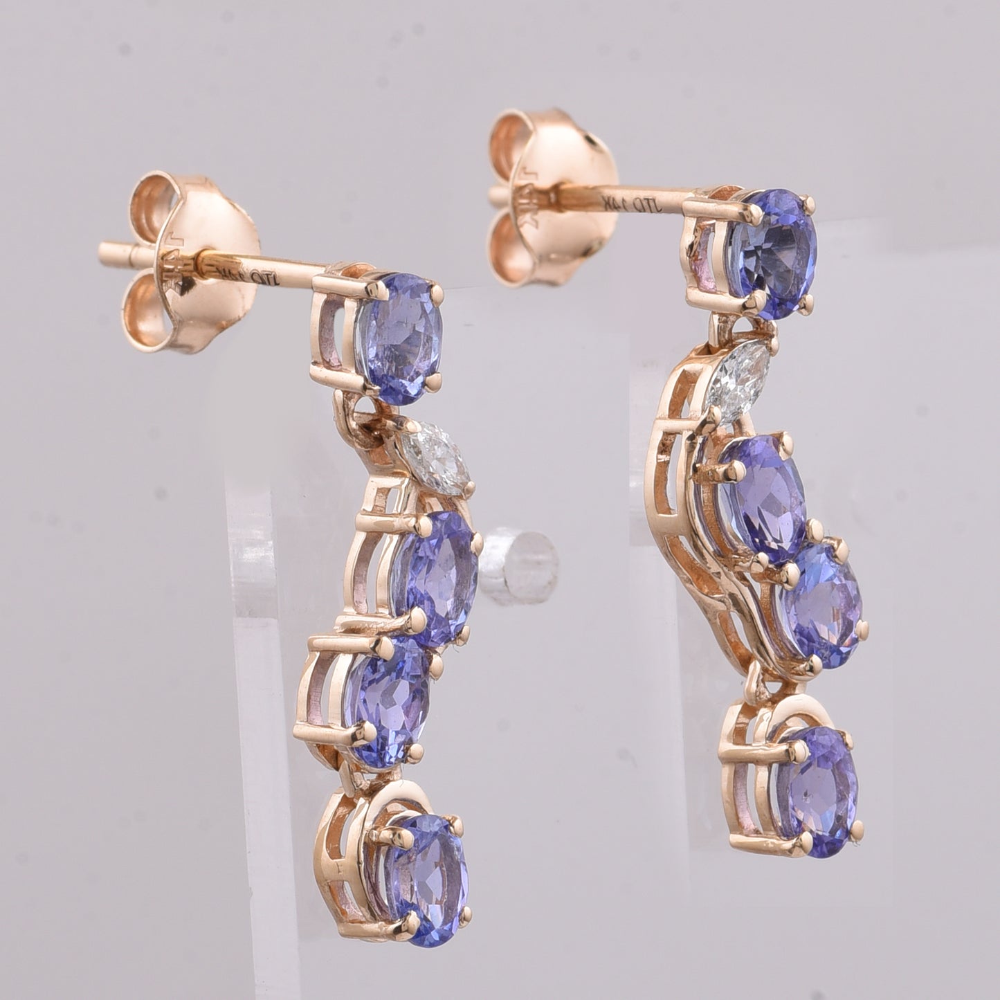 1.67 Ct Oval Natural Tanzanite 14K Gold Earrings