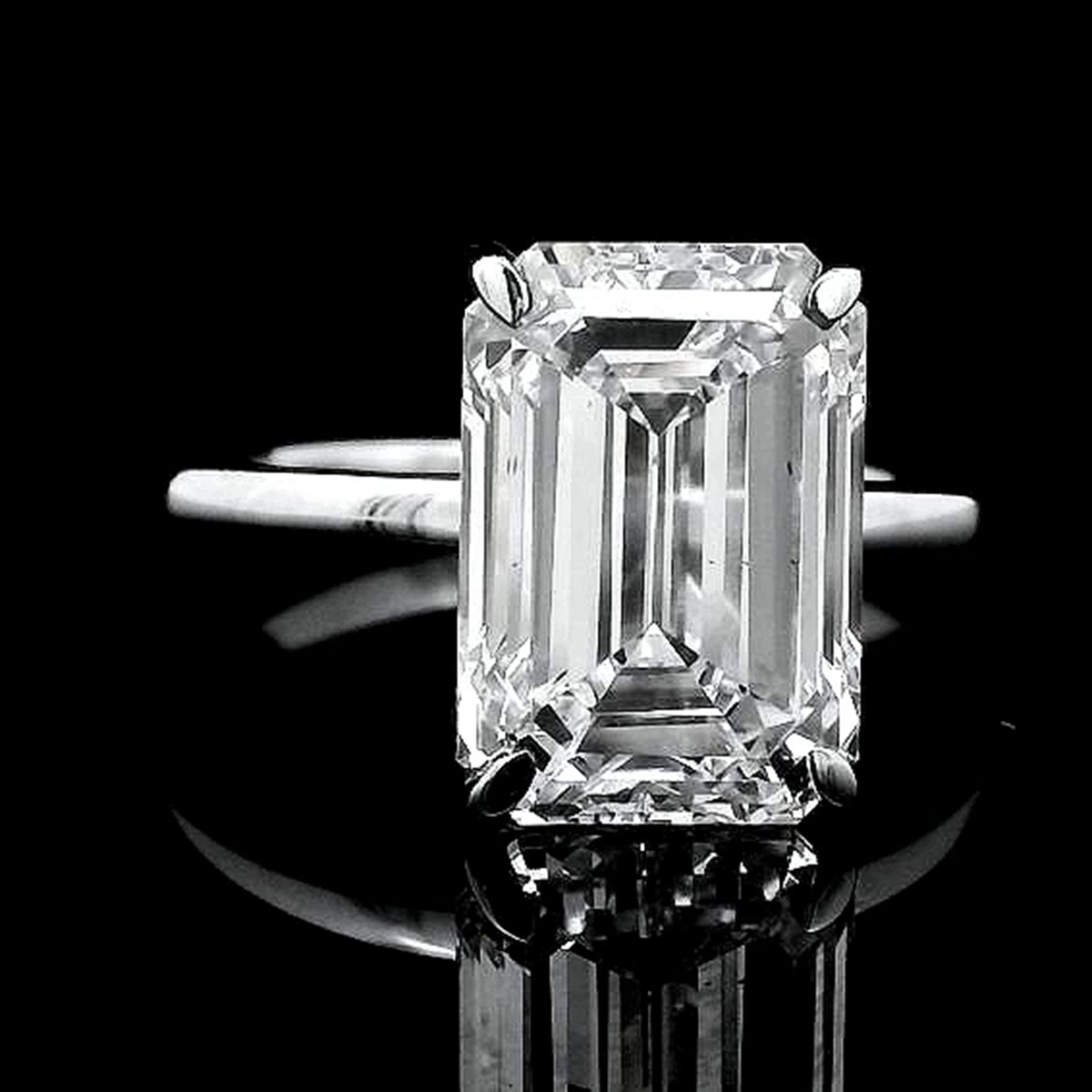 5.06 Carats Lab Grown Diamond 14K Gold Ring