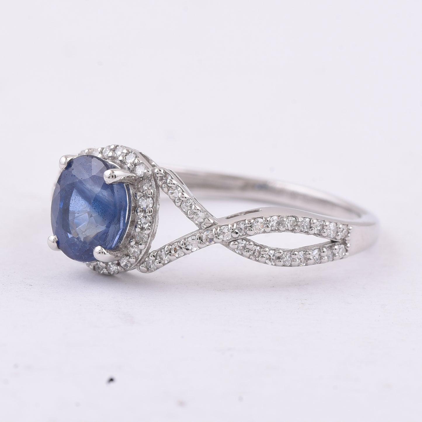 1.49 Ct Oval Natural Sapphire 950 Platinum Ring