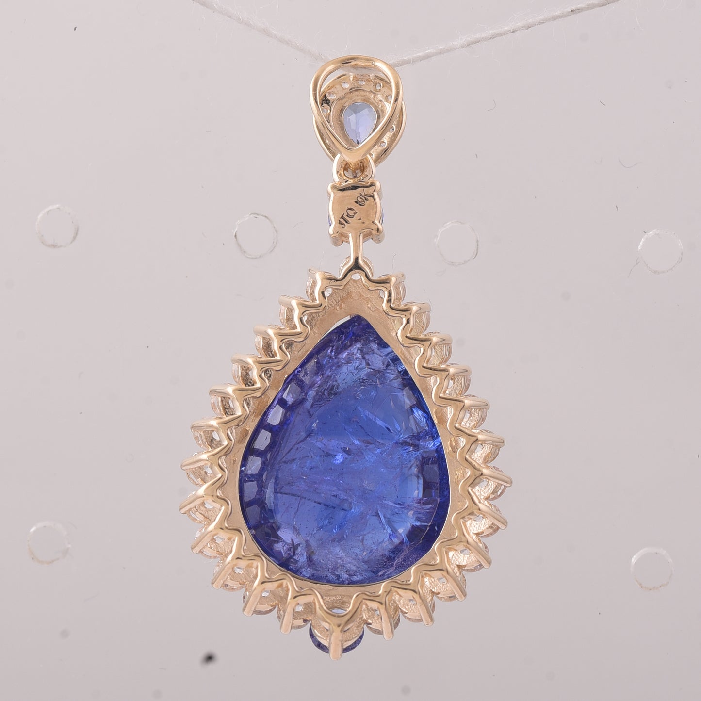 15.28 Ct Pear Tanzanite 9K Gold Pendant