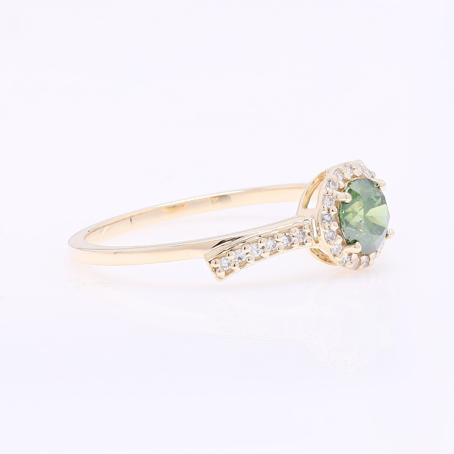 0.56 Ct Round Green Diamond 14K Gold Ring