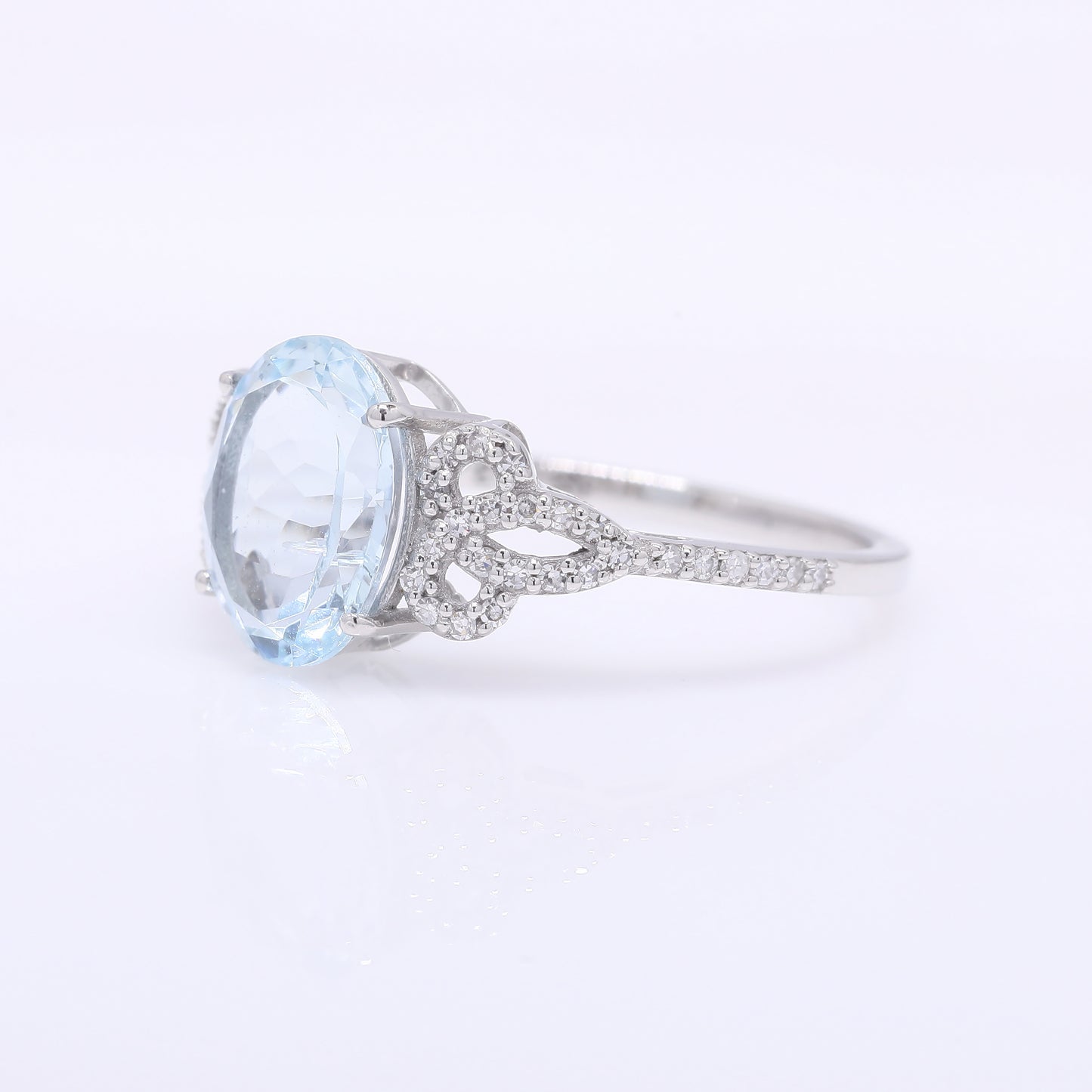 2.09 Ct Oval Mixed Cut Natural Aquamarine 950 Platinum Ring