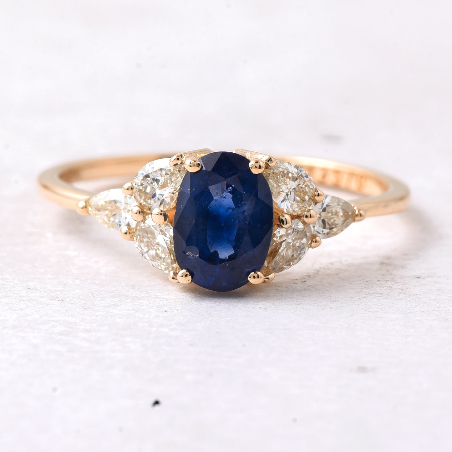 1.67 Ct Oval Mixed Cut Natural Sapphire 14K Gold Ring