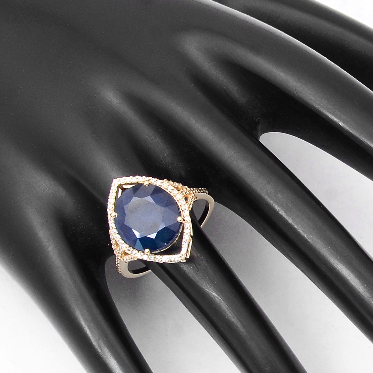7.19 Ct Oval Mixed Cut Natural Sapphire 14K Gold Ring