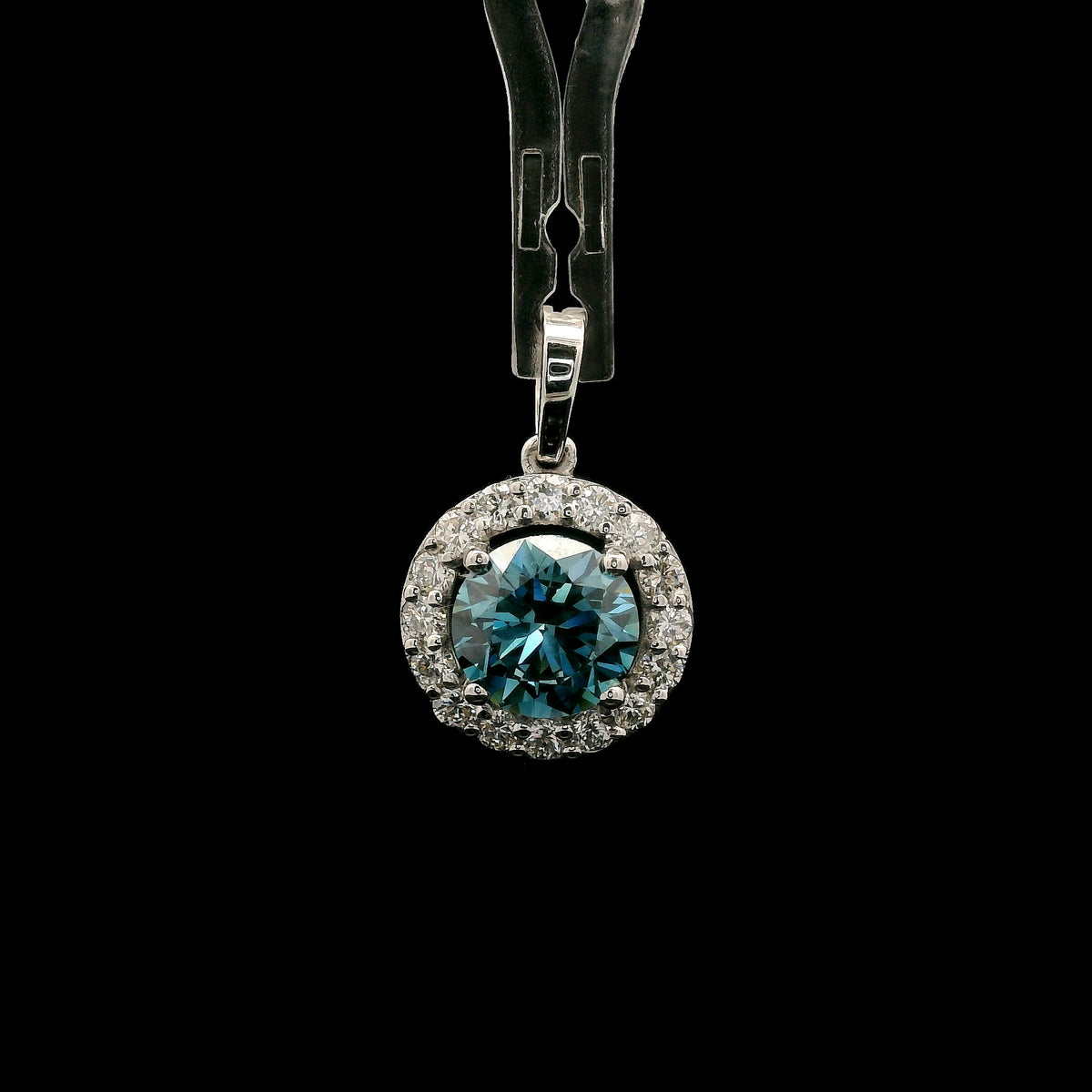 1.91 Carats Blue Lab Grown Diamond 14K Gold Pendant