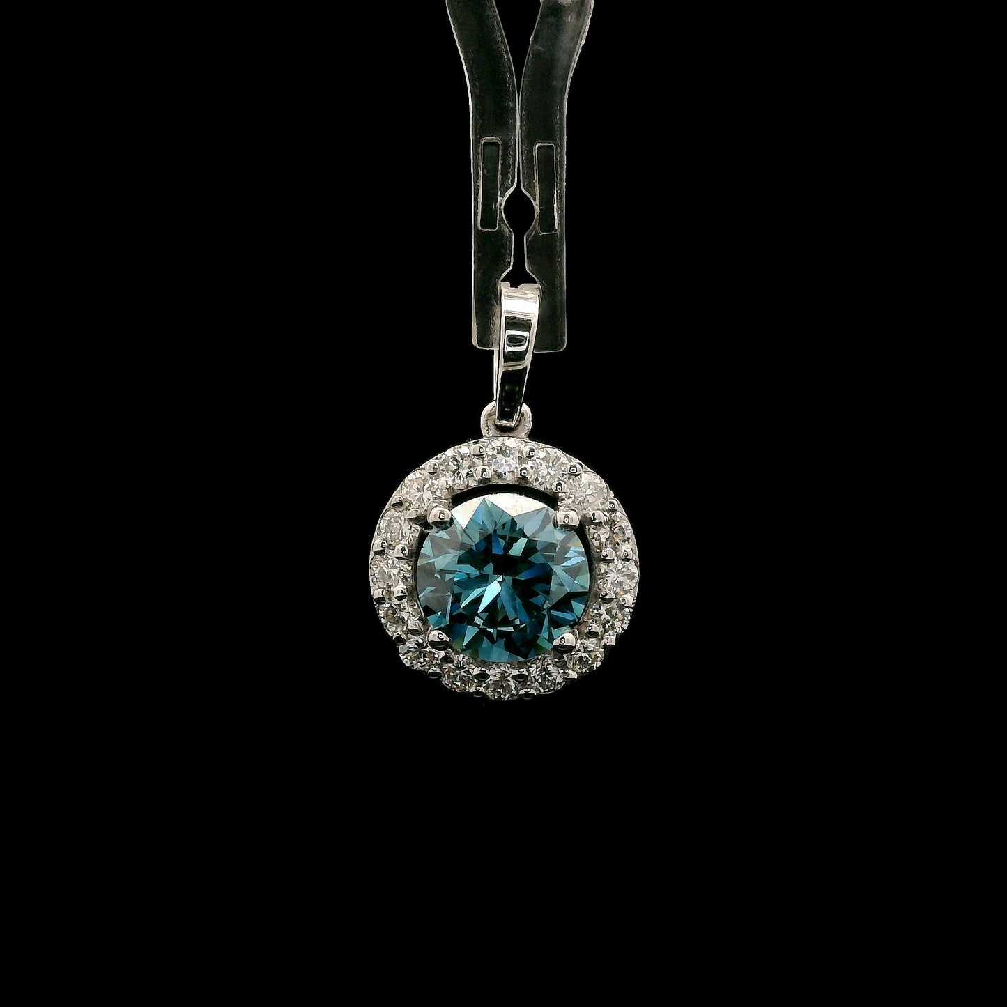1.91 Carats Blue Lab Grown Diamond 14K Gold Pendant