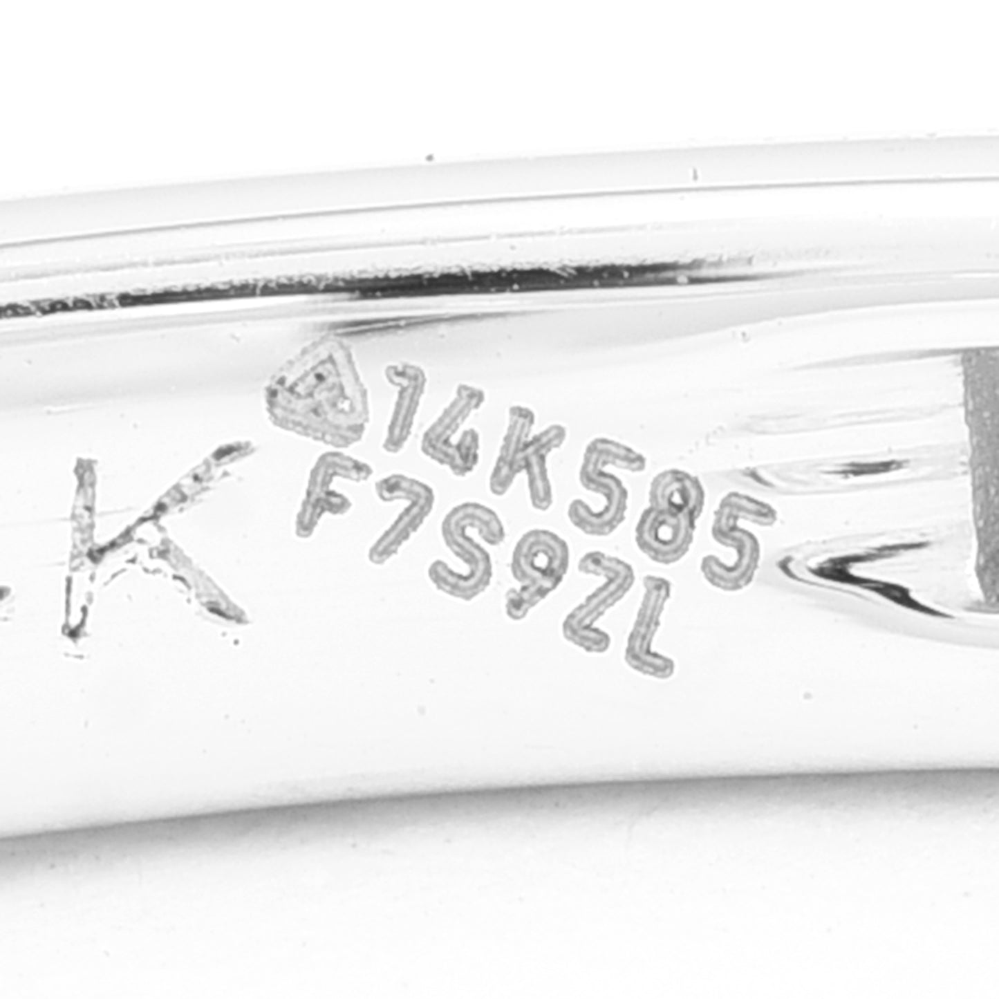 2.31 Carats Lab Grown Diamond 14K Gold Ring