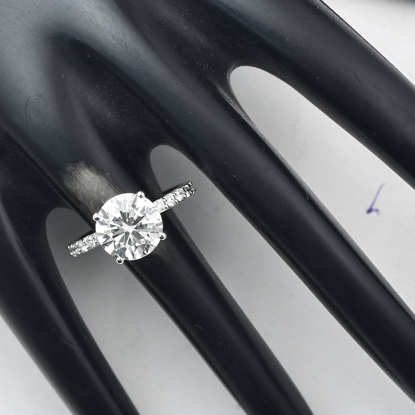 3.15 Carats Lab Grown Diamond 950 Platinum Ring