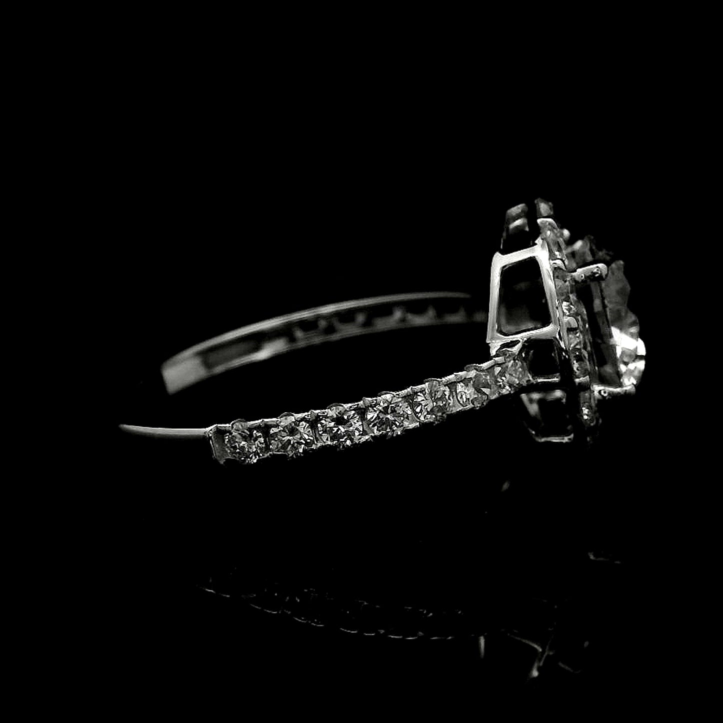 2.34 Carats Lab Grown Diamond 14K Gold Ring