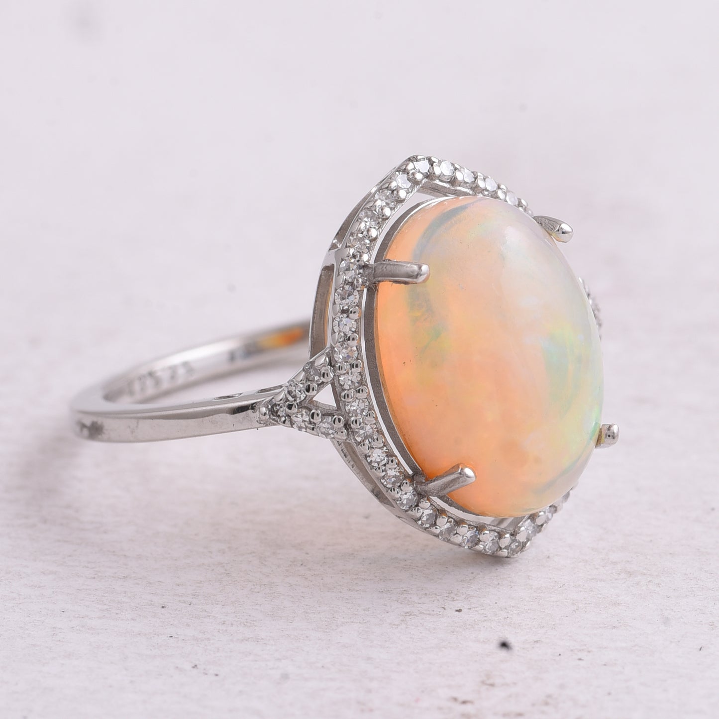 2.89 Ct Oval Cabochon Cut Natural Opal 950 Platinum Ring