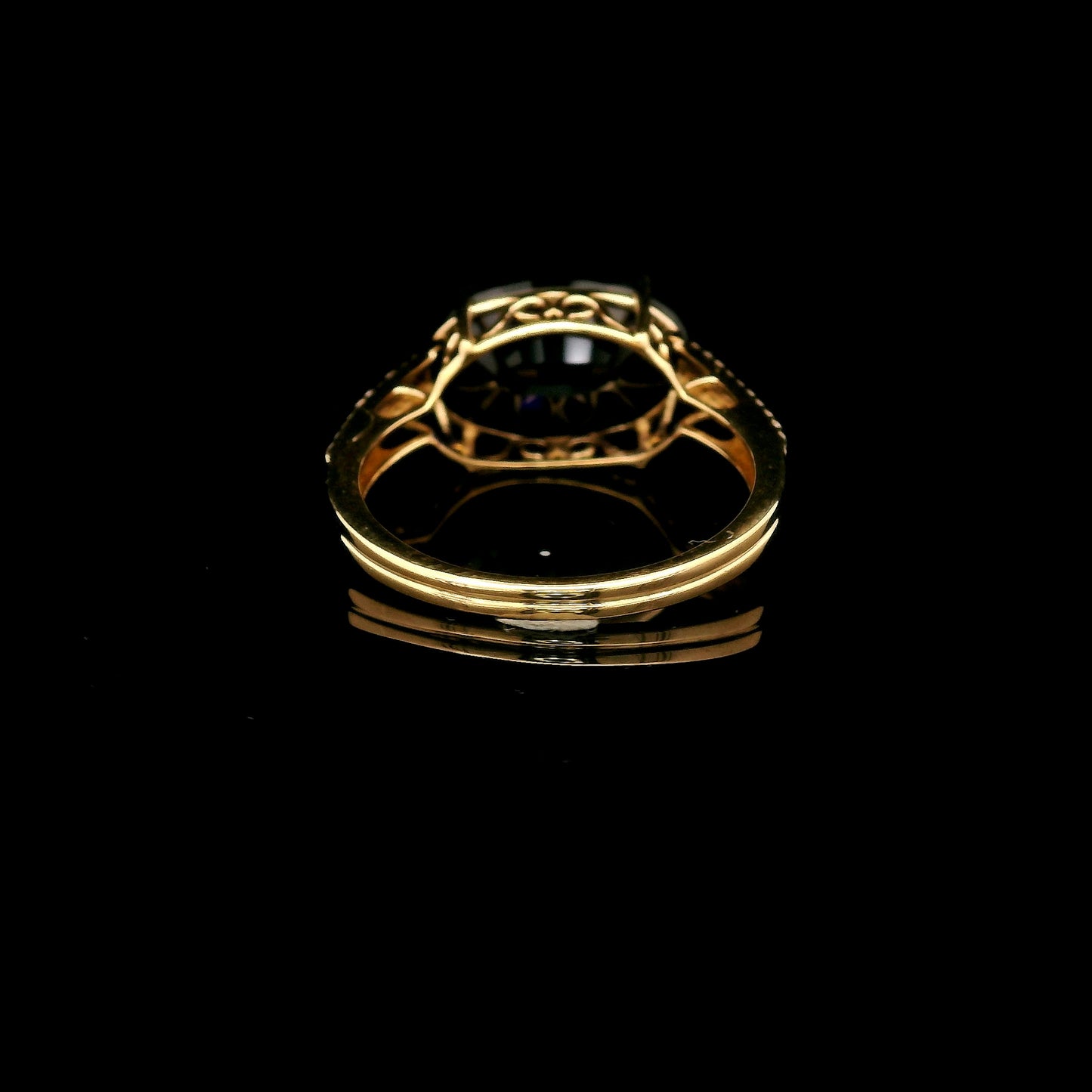 5.73 Ct Oval Mixed Cut Lab Grown Sapphire 14K Gold Ring