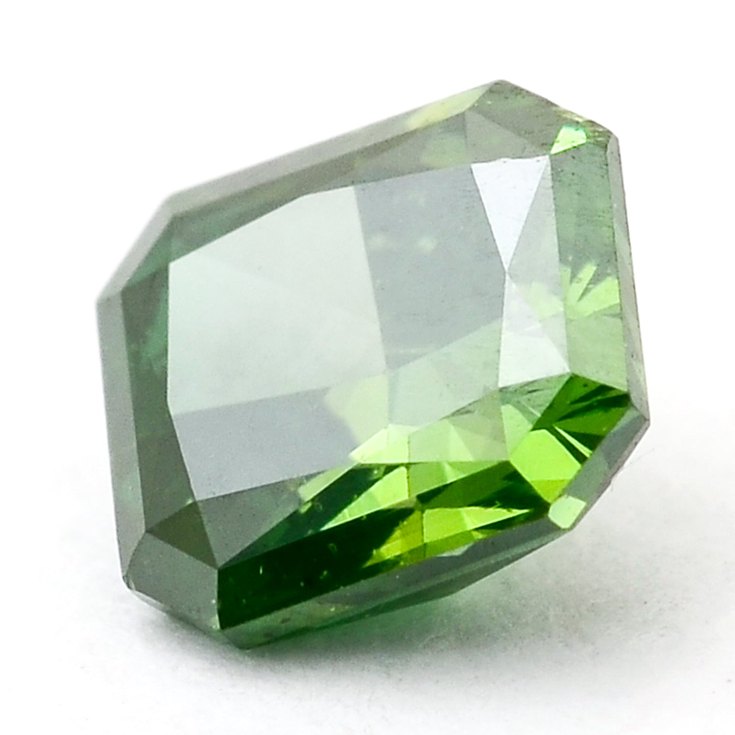 0.4 Green Diamond Octagon Loose Diamond