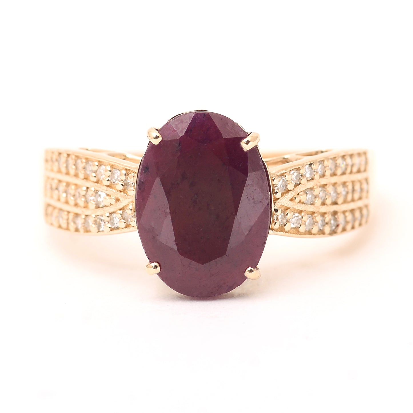 3.79 Ct Oval Mixed Cut Natural Corundum Ruby 14K Gold Ring