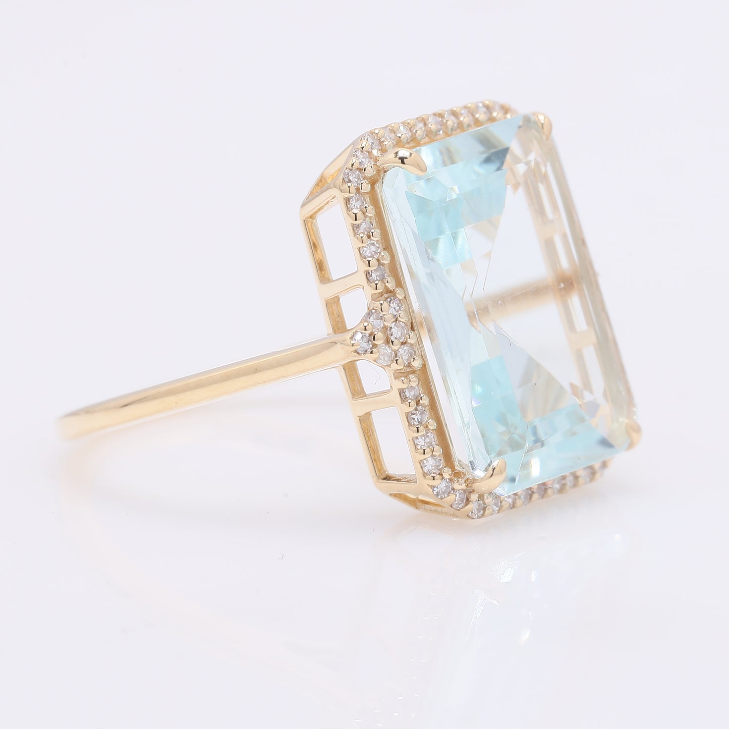5.36 Ct Octagon Step Cut Natural Aquamarine 14K Gold Ring