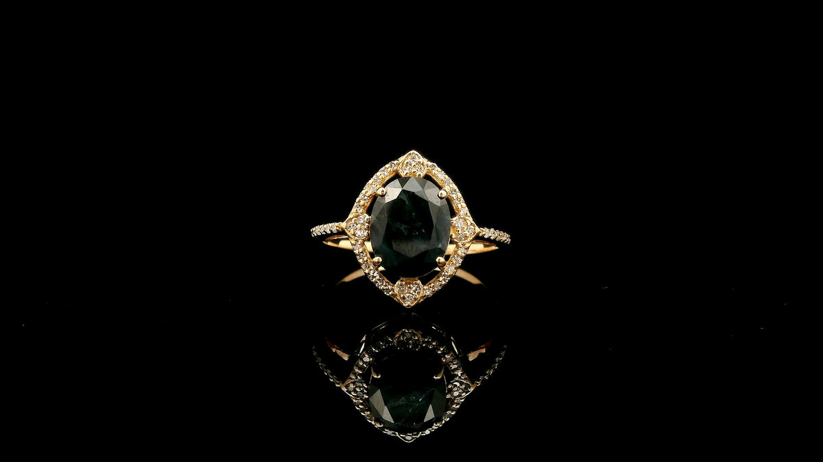 2.72 Ct Oval Natural Sapphire 14K Gold Ring