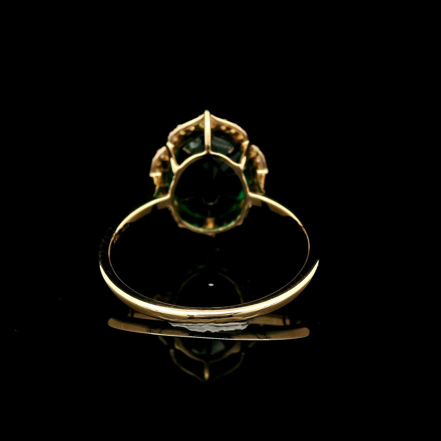 2.87 Ct Oval Mixed Cut Lab Grown Emerald 14K Gold Ring