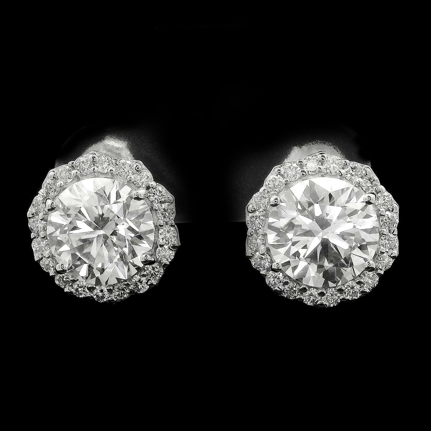 4.58 Carats Lab Grown Diamond 14K Gold Earrings