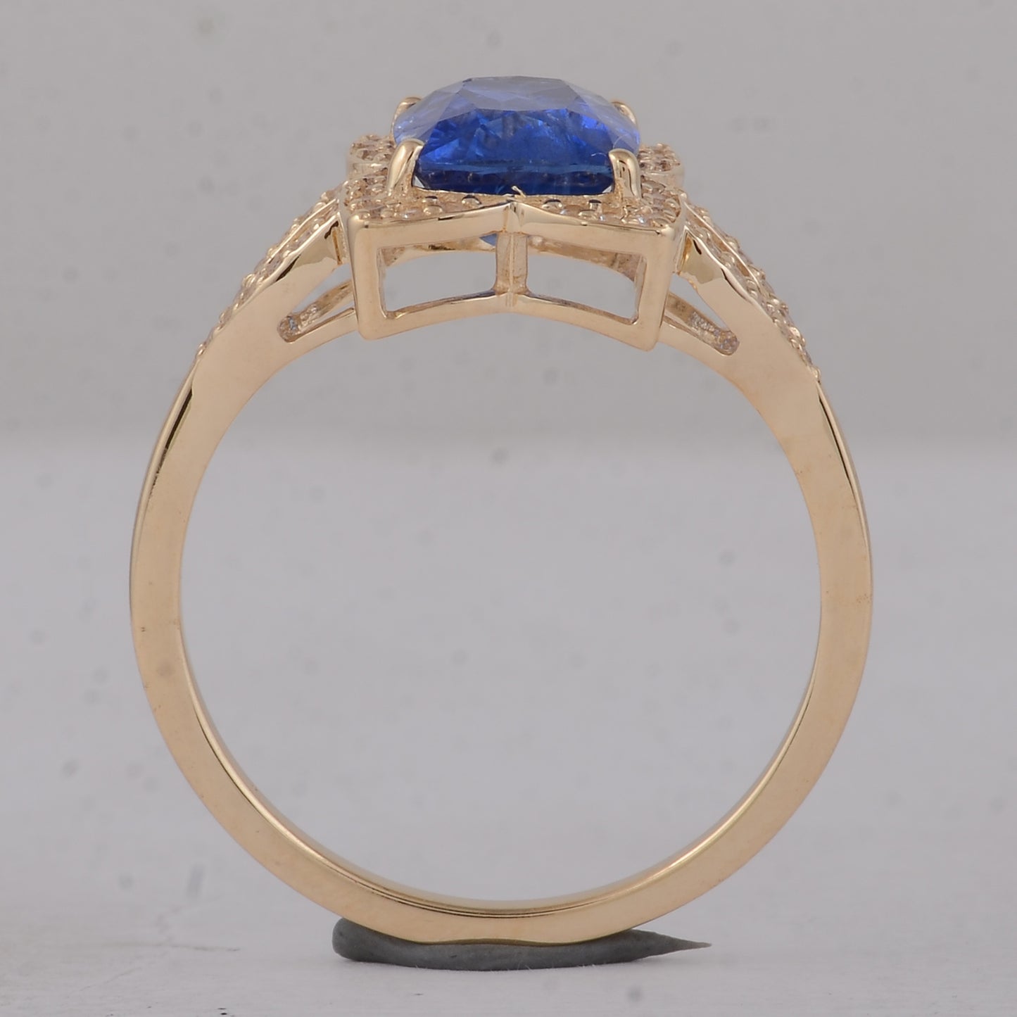 2.44 Ct Cushion Sapphire 9K Gold Ring