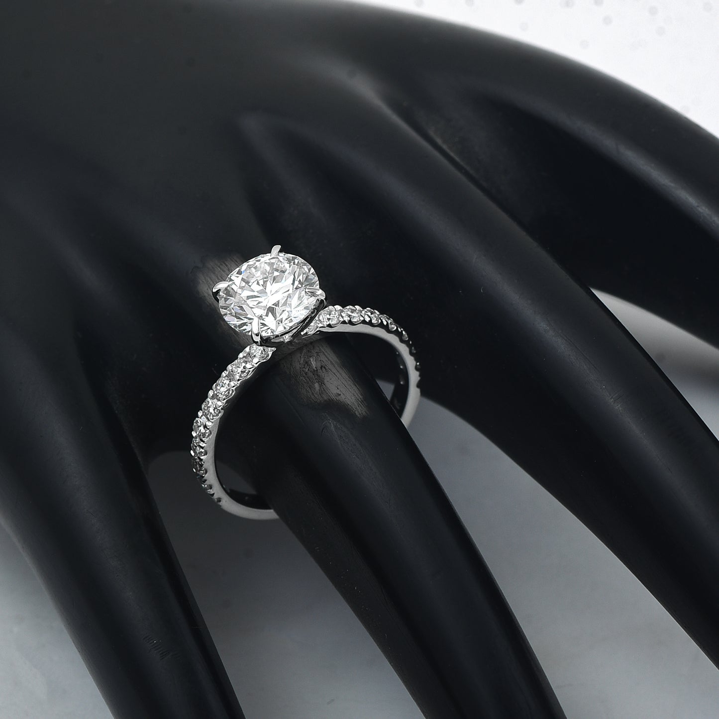 2.28 Carats Lab Grown Diamond 14K Gold Ring