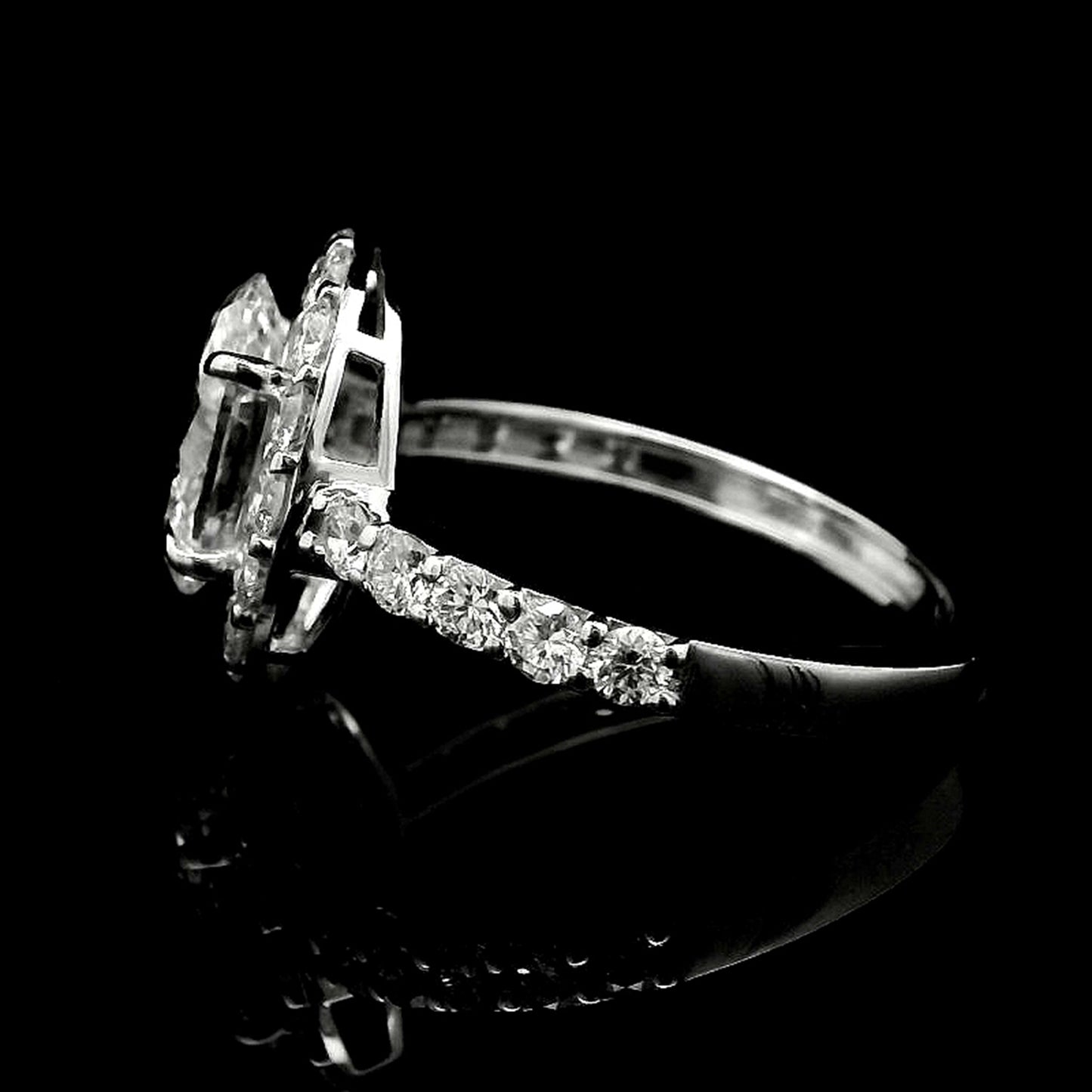 2.52 Carats Lab Grown Diamond 14K Gold Ring