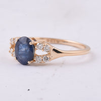 1.33 Ct Oval Natural Sapphire 14K Gold Ring