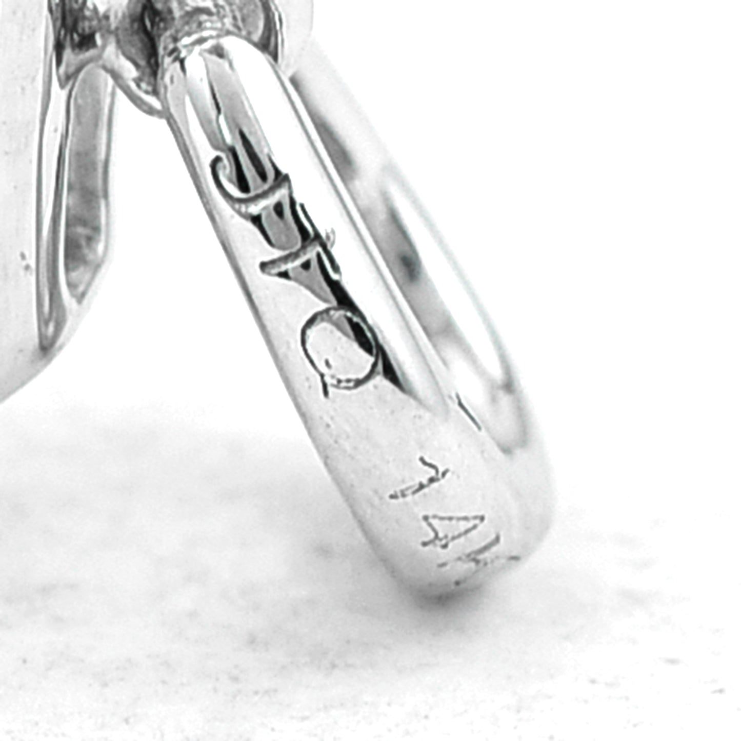2.48 Carats Lab Grown Diamond 14K Gold Pendant