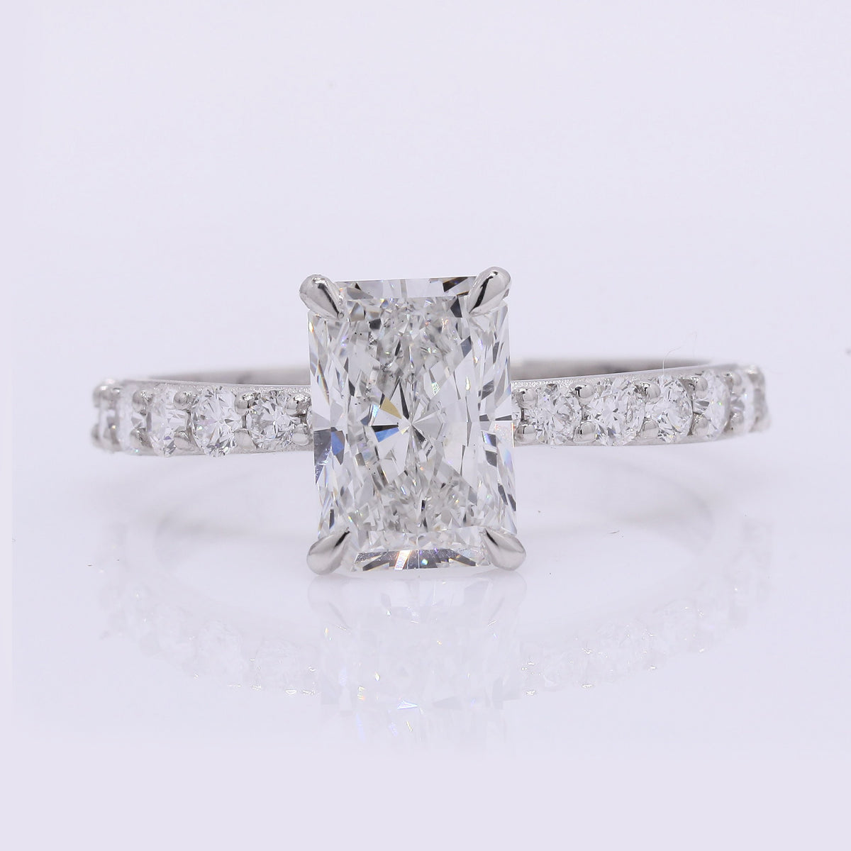 2.40 Carats Lab Grown Diamond 950 Platinum Ring
