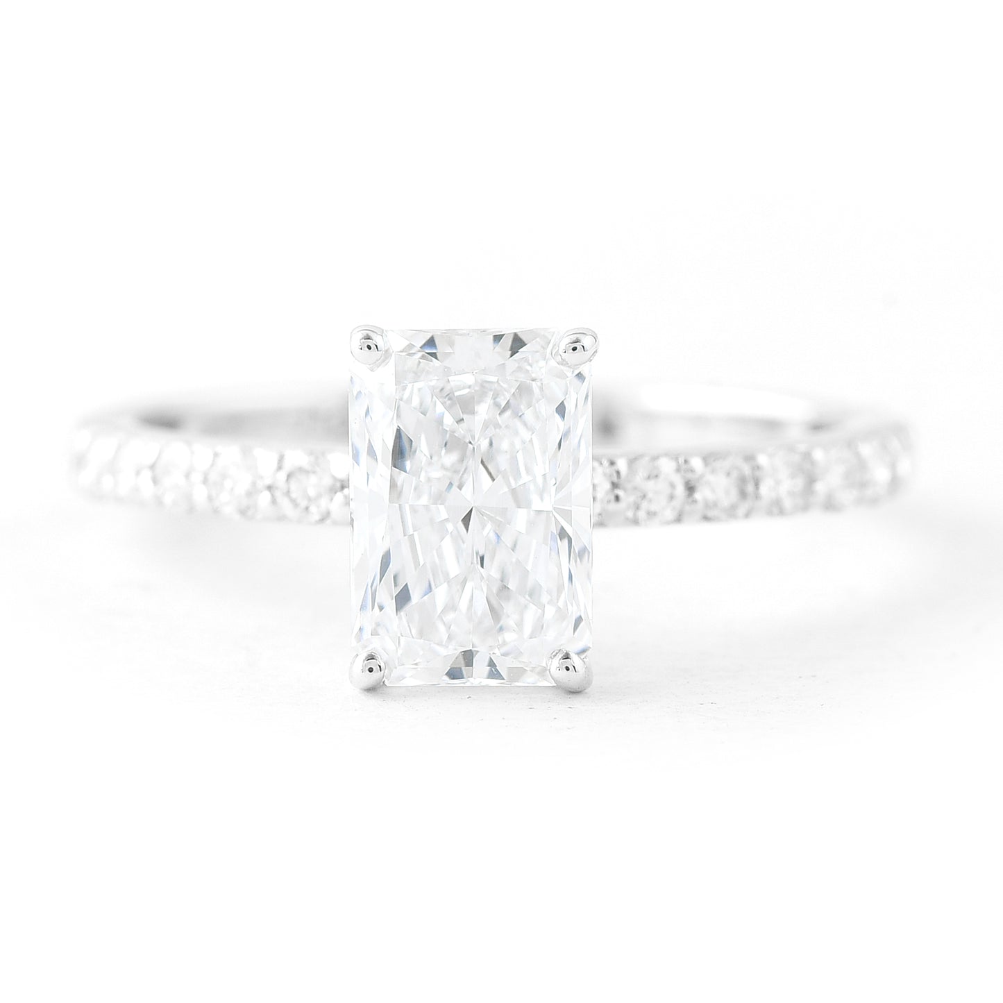 1.92 Carats Lab Grown Diamond 14K Gold Ring