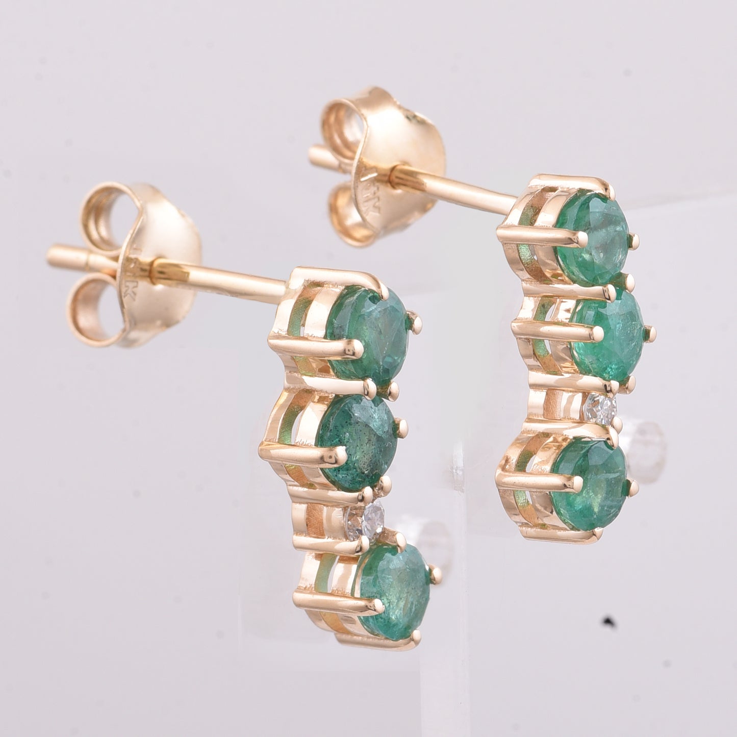 0.90 Ct Round Natural Emerald 14K Gold Earrings