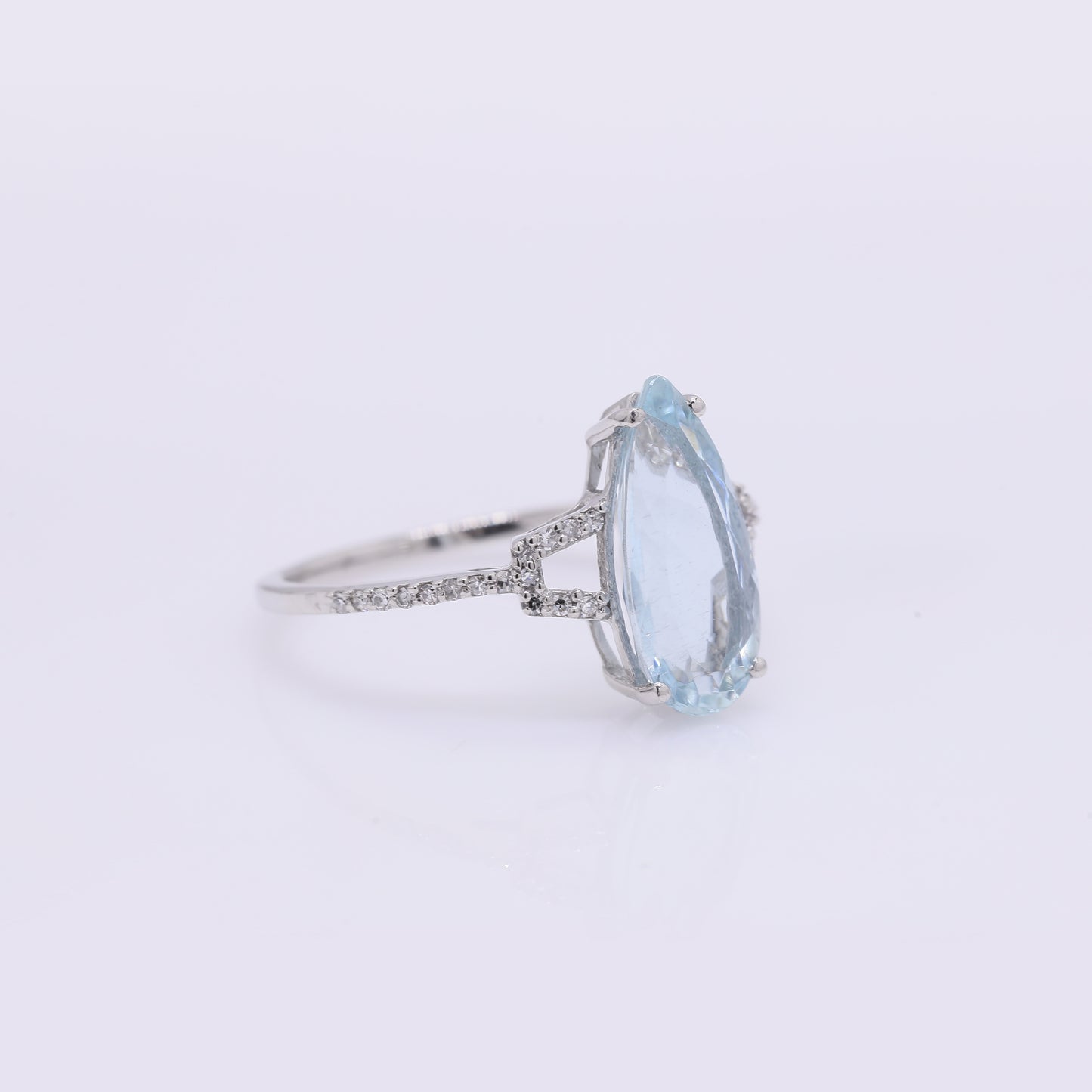 2.32 Ct Pear Mixed Cut Natural Aquamarine 950 Platinum Ring