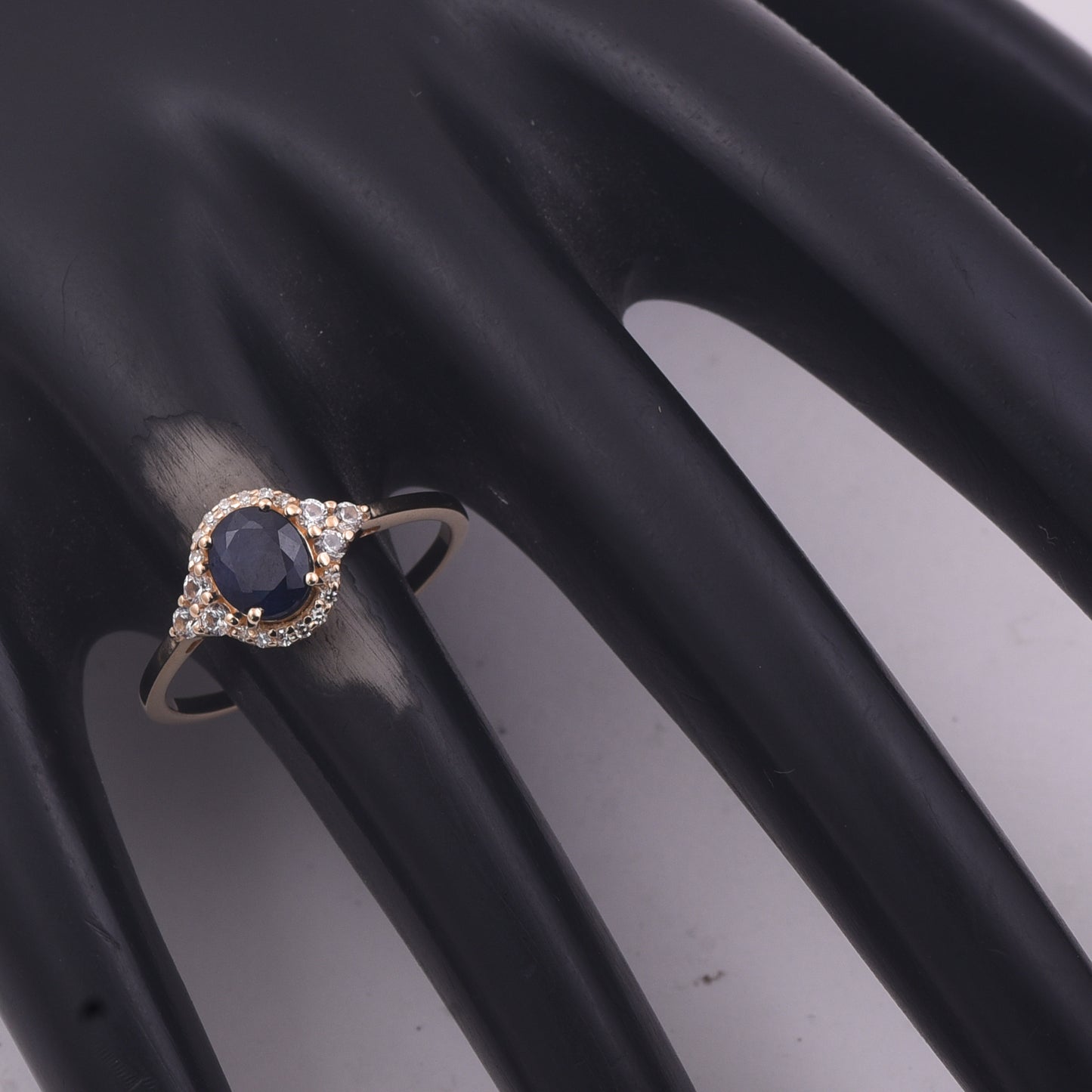 1.22 Ct Oval Mixed Cut Natural Sapphire 14K Gold Ring