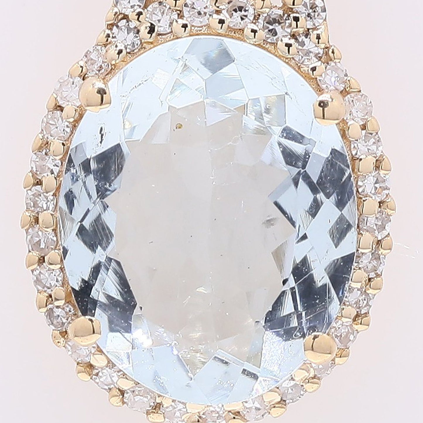 1.91 Ct Oval Mixed Cut Natural Aquamarine 14K Gold Pendant