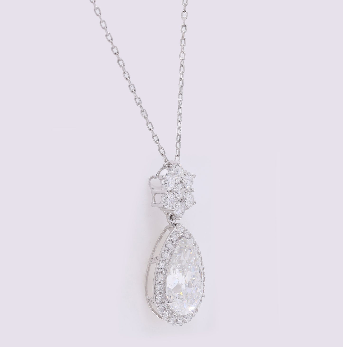 3.52 Carats Lab Grown Diamond 14K Gold Pendant