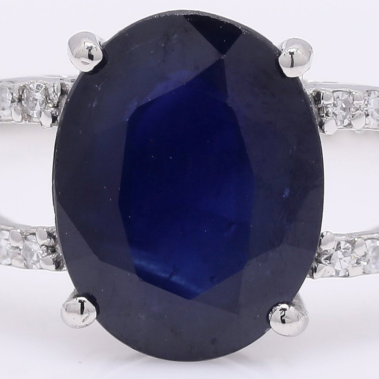 2.13 Ct Oval Mixed Cut Natural Sapphire 950 Platinum Ring