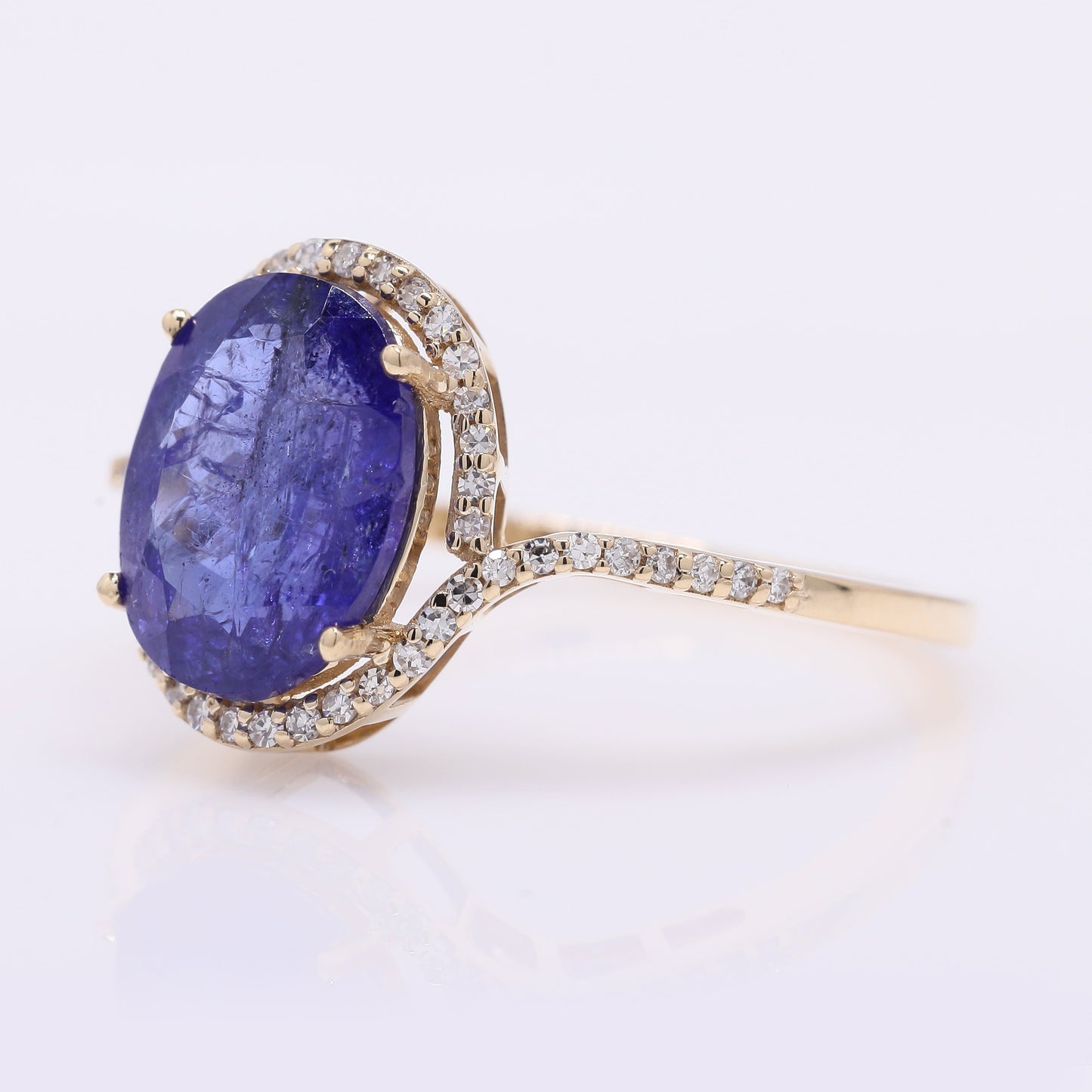 3.40 Ct Oval Mixed Cut Natural Tanzanite 14K Gold Ring