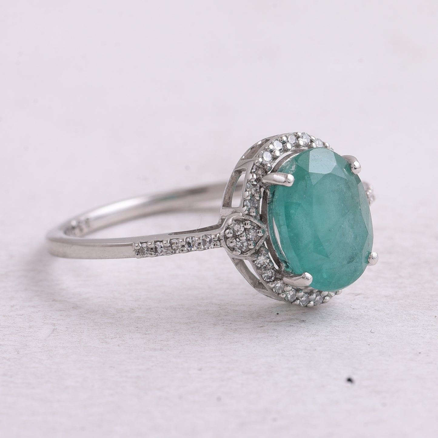 2.12 Ct Oval Mixed Cut Natural Emerald 950 Platinum Ring