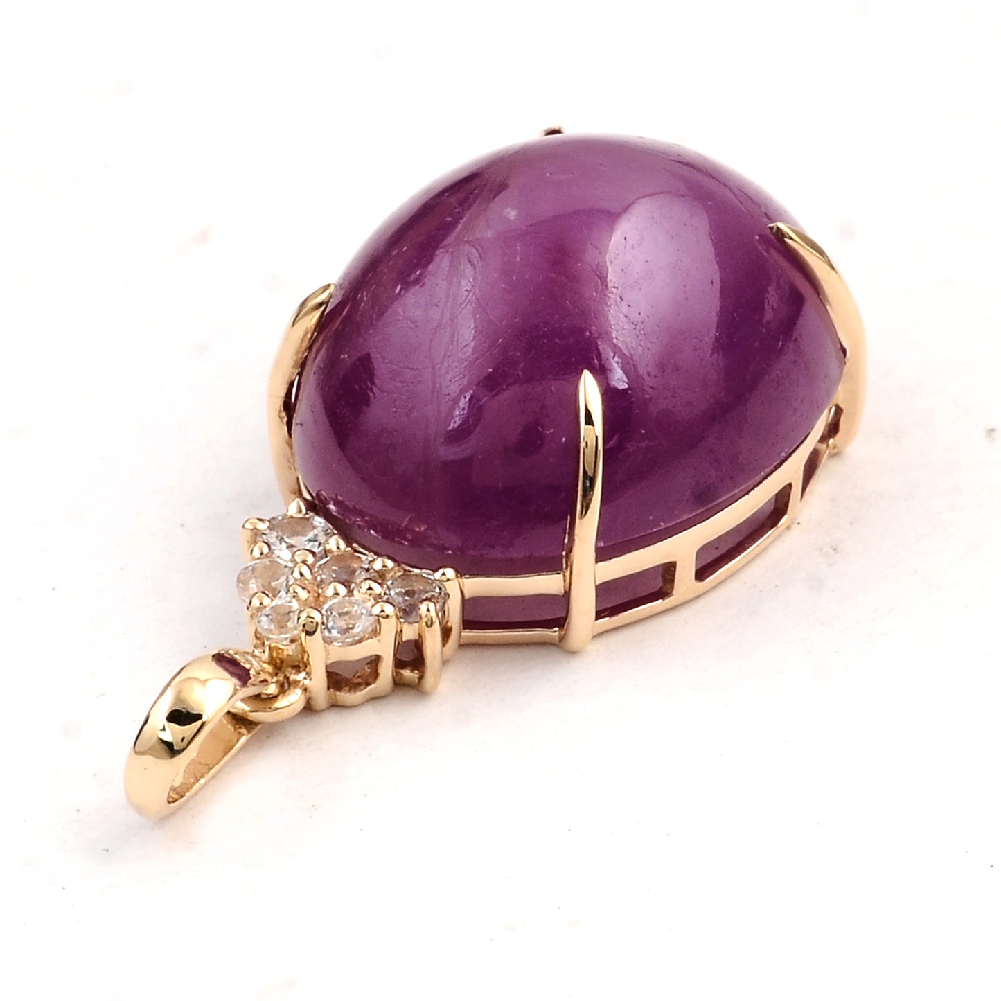 15.24 Ct Oval Ruby 14K Gold Pendant