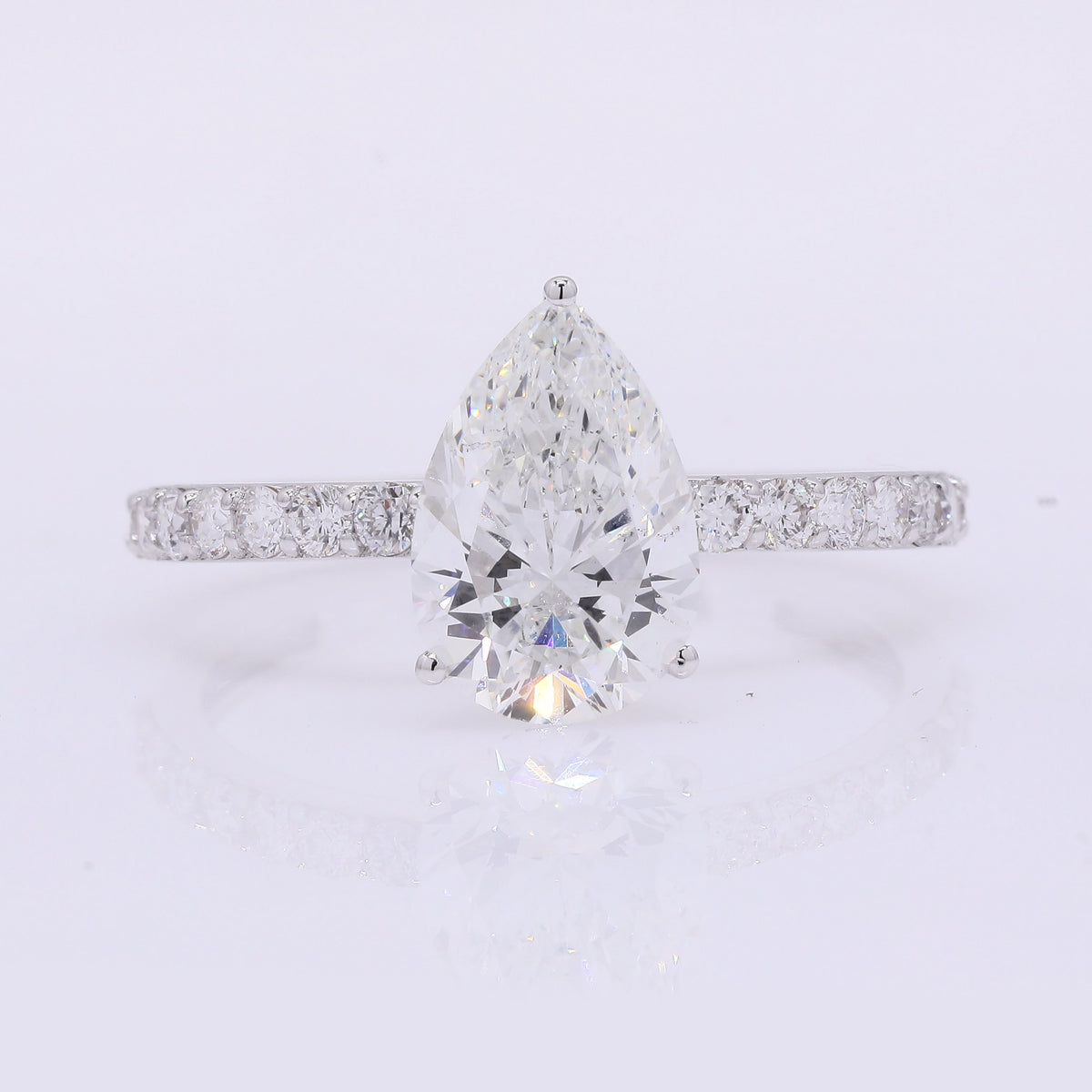 2.28 Carats Lab Grown Diamond 14K Gold Ring