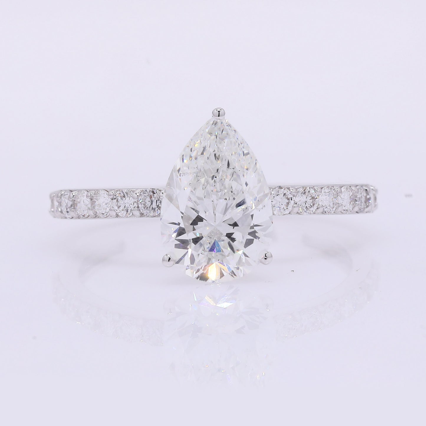 2.28 Carats Lab Grown Diamond 14K Gold Ring