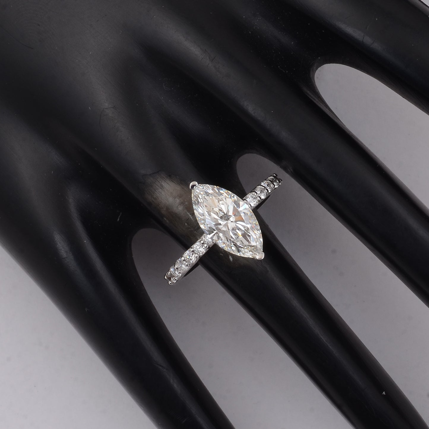 2.35 Carats Lab Grown Diamond 14K Gold Ring