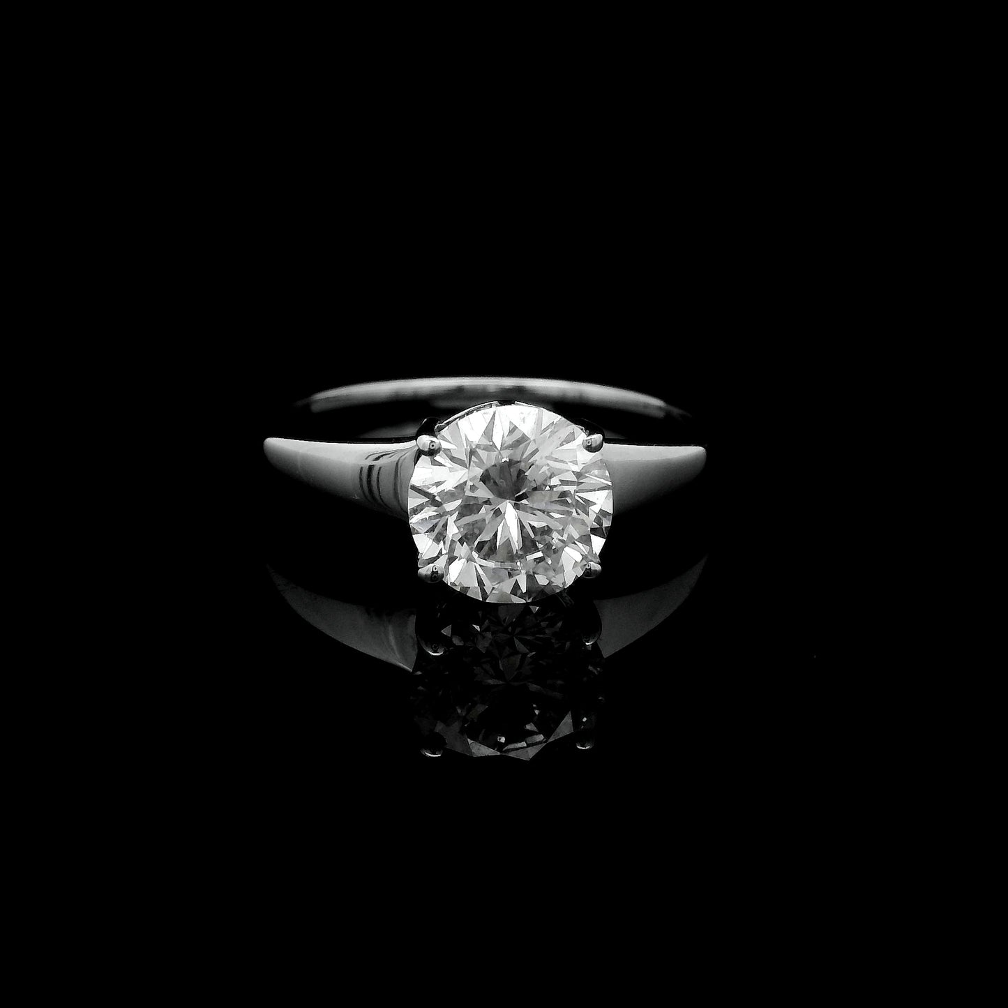 1.57 Ct Round Lab Grown Diamond 14K Gold Ring