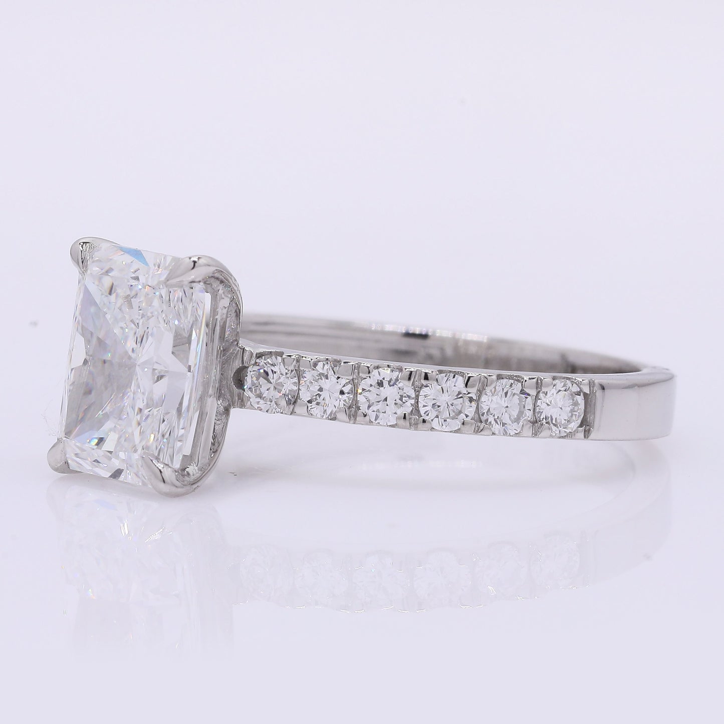2.42 Carats Lab Grown Diamond 950 Platinum Ring