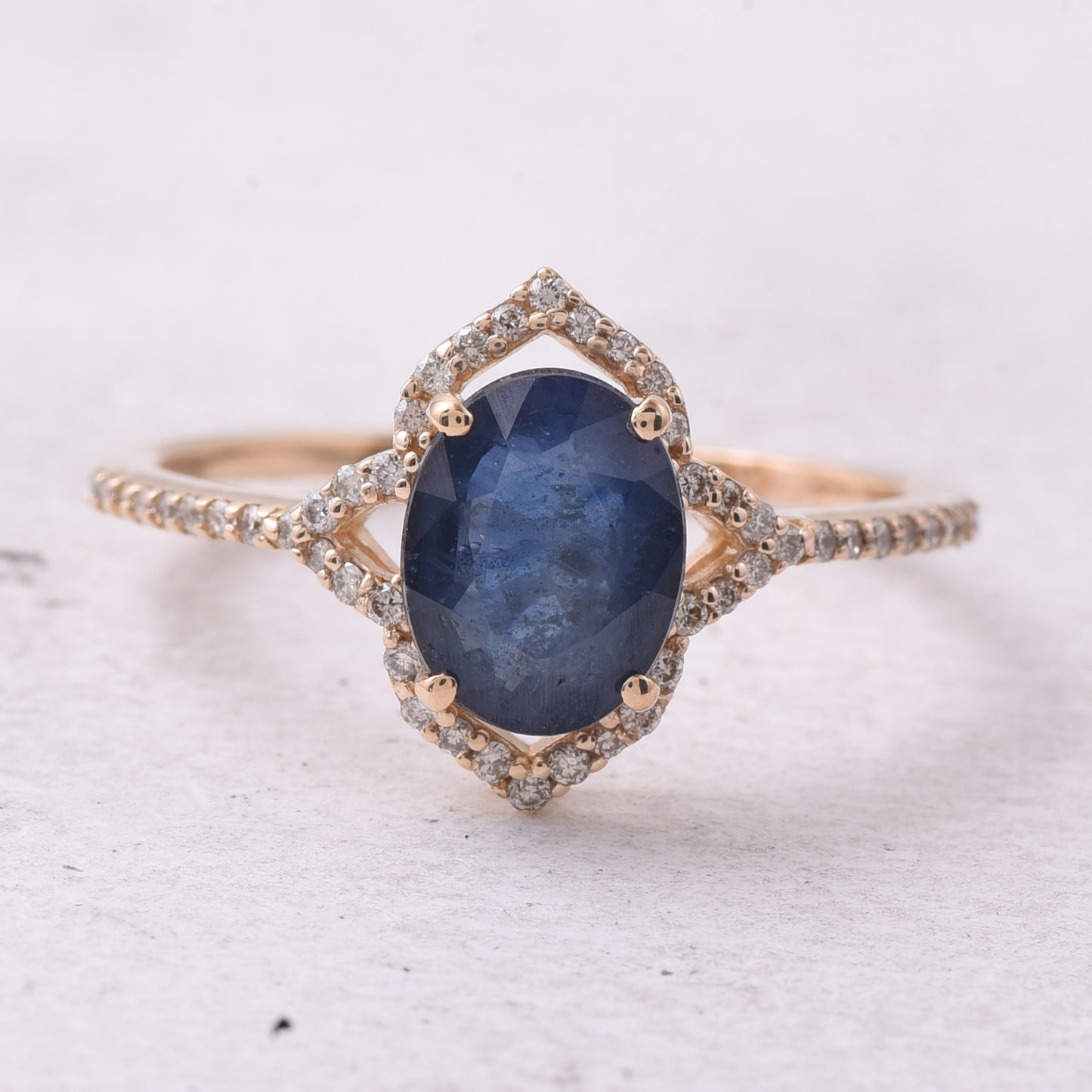 2.24 Ct Oval Mixed Cut Natural Sapphire 14K Gold Ring