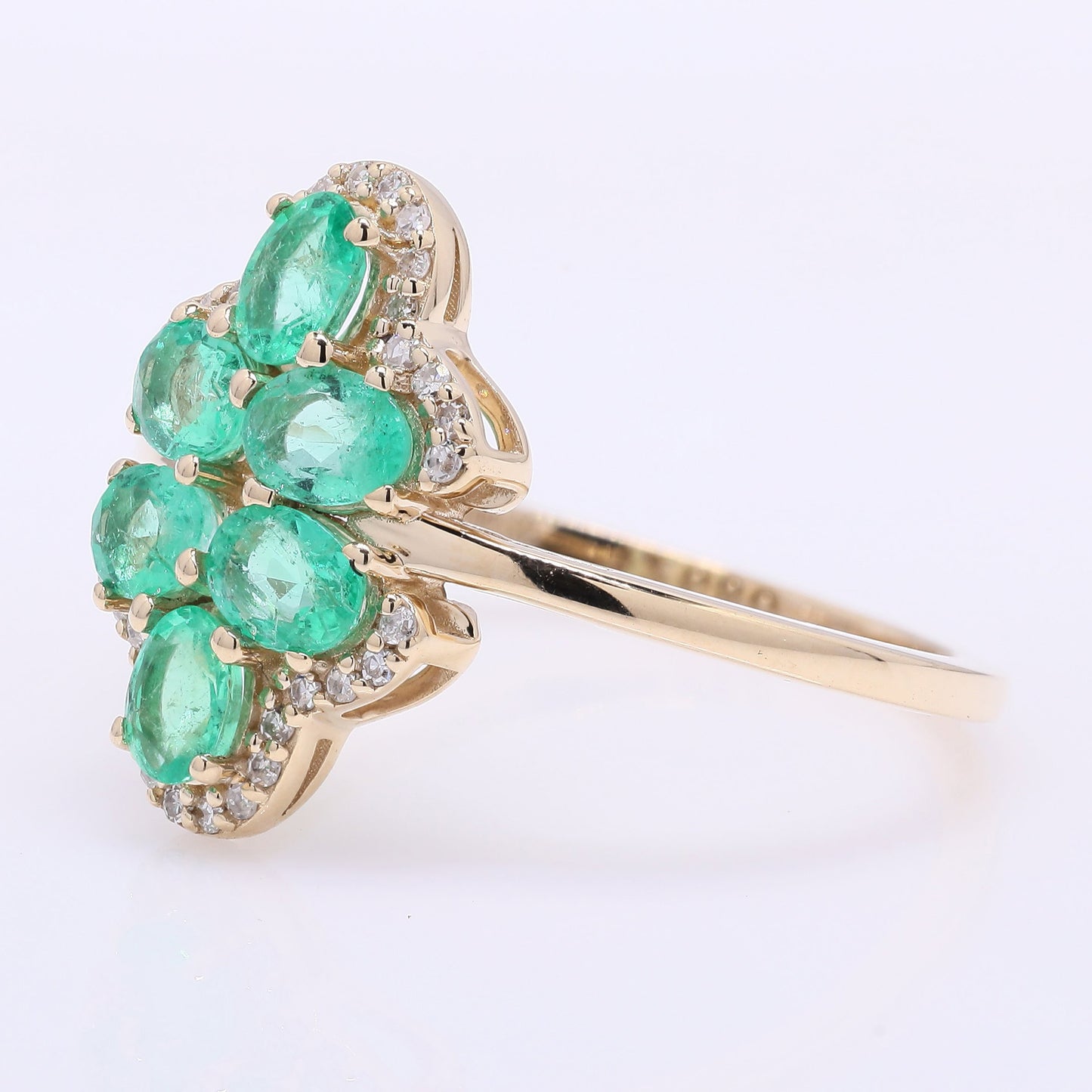 0.98 Ct Oval Mixed Cut Natural Emerald 14K Gold Ring