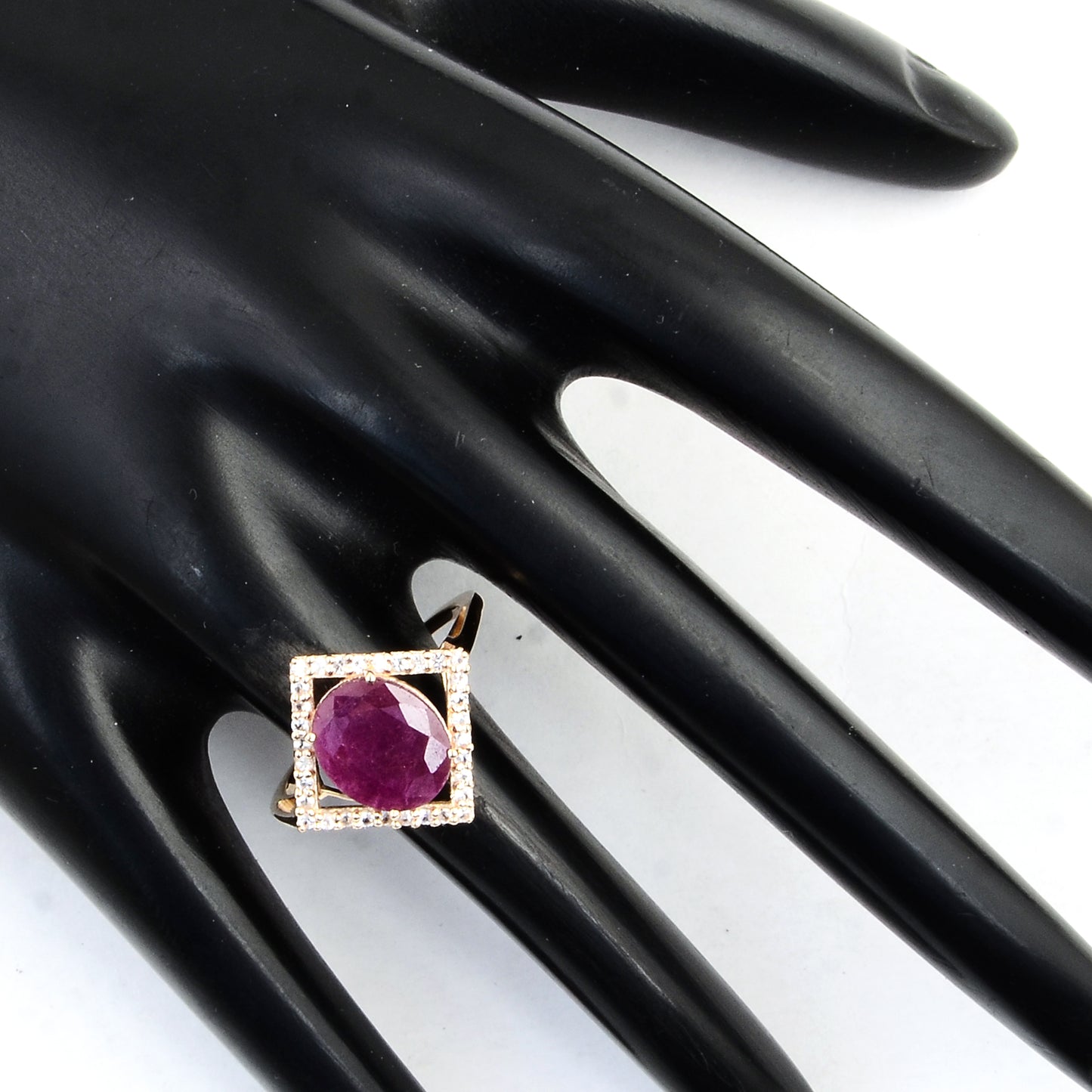 2.49 Ct Oval Ruby 14K Gold Ring