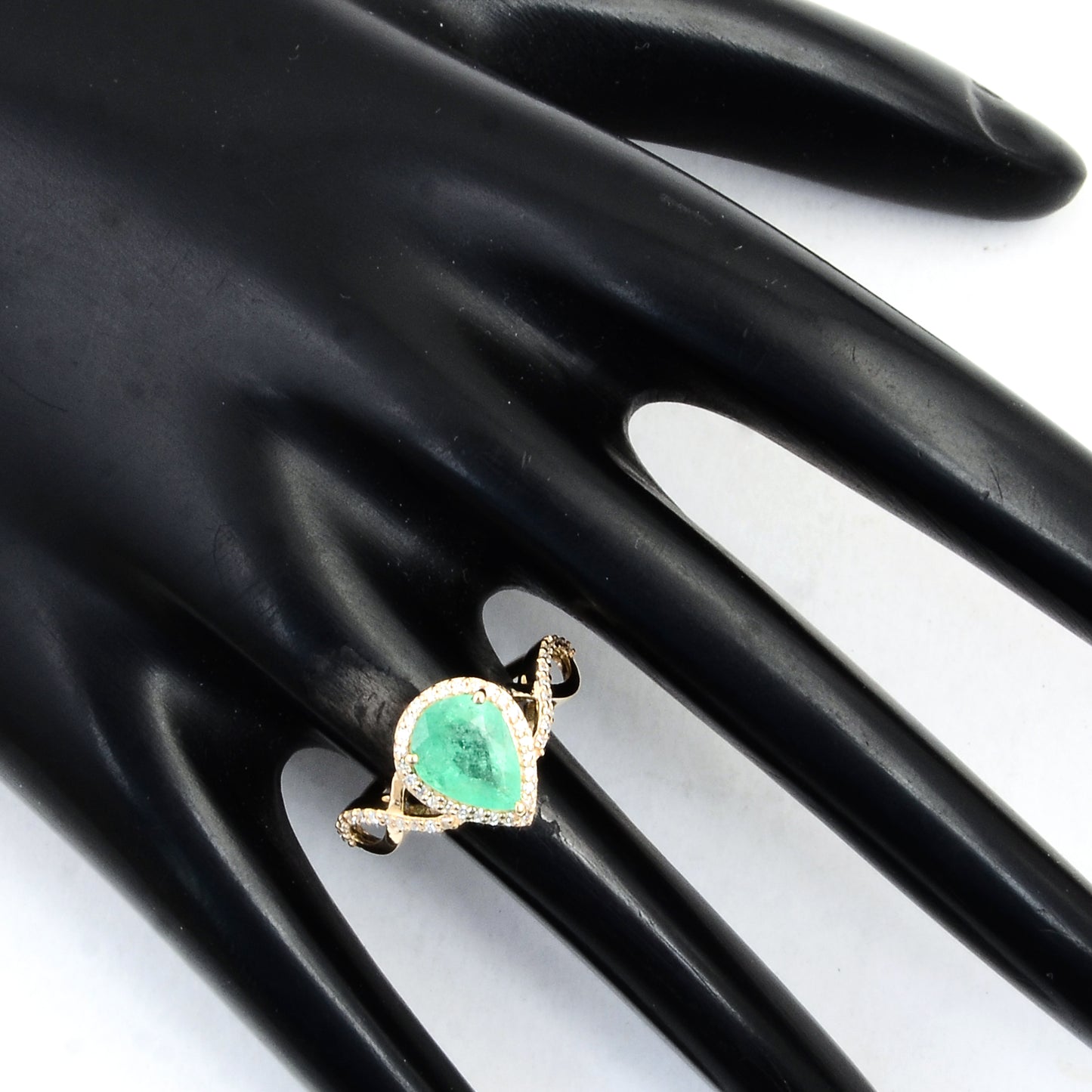 1.40 Ct Pear Mixed Cut Natural Beryl Emerald 14K Gold Ring