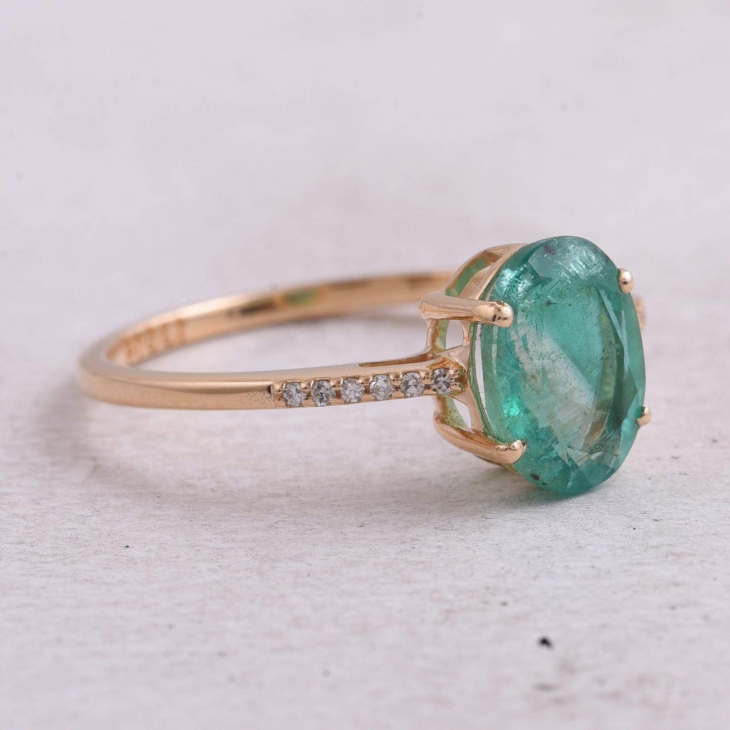 1.69 Ct Oval Natural Emerald 14K Gold Ring
