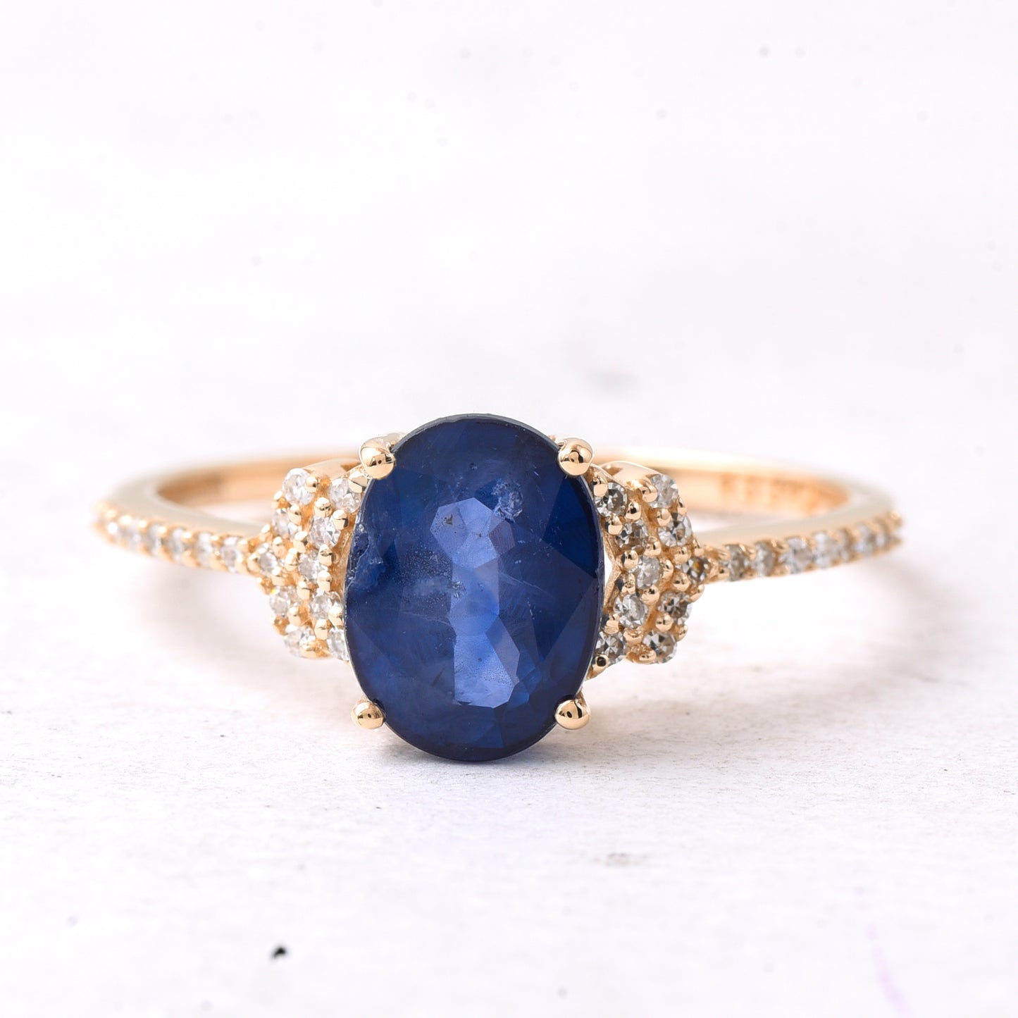 2.16 Ct Oval Mixed Cut Natural Sapphire 14K Gold Ring