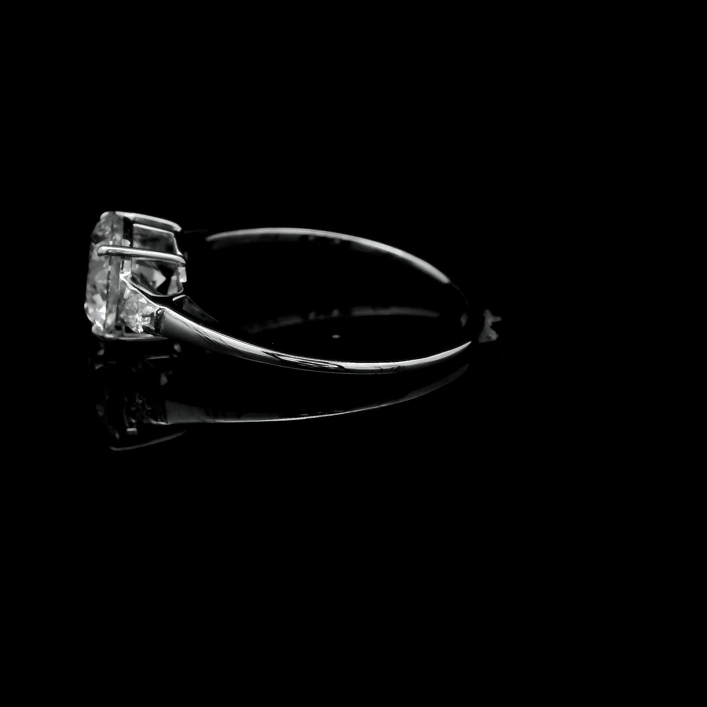 1.60 Ct Round Lab Grown Diamond 14K Gold Ring